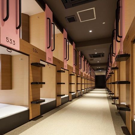 Y'S Cabin Osaka Namba Екстериор снимка