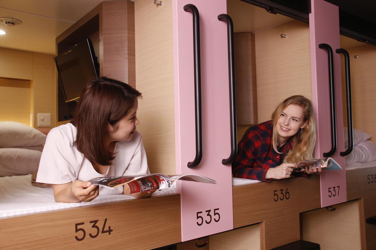 Y'S Cabin Osaka Namba Екстериор снимка
