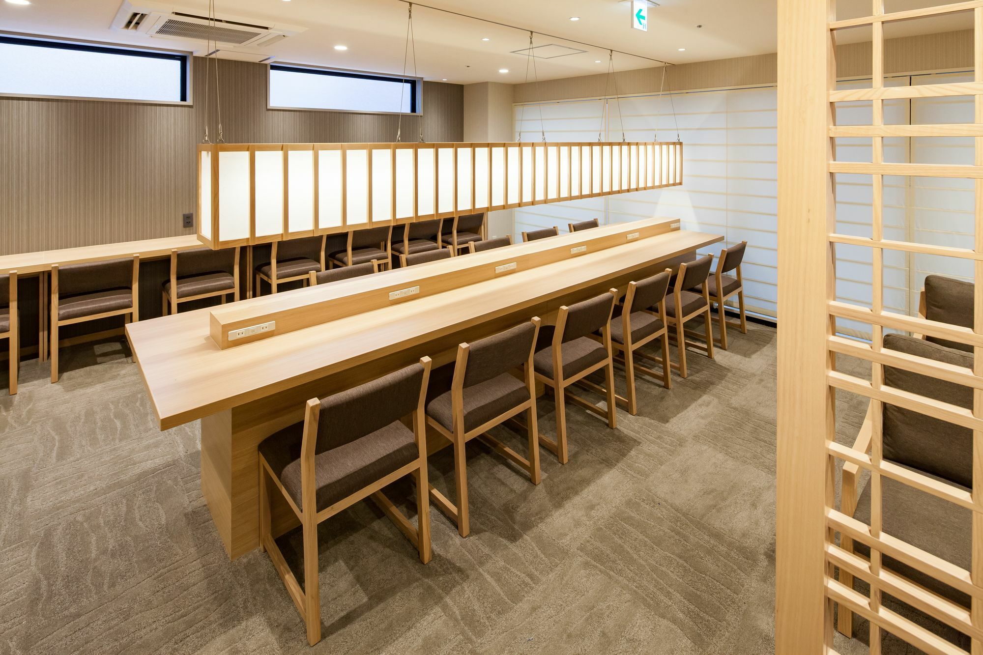 Y'S Cabin Osaka Namba Екстериор снимка